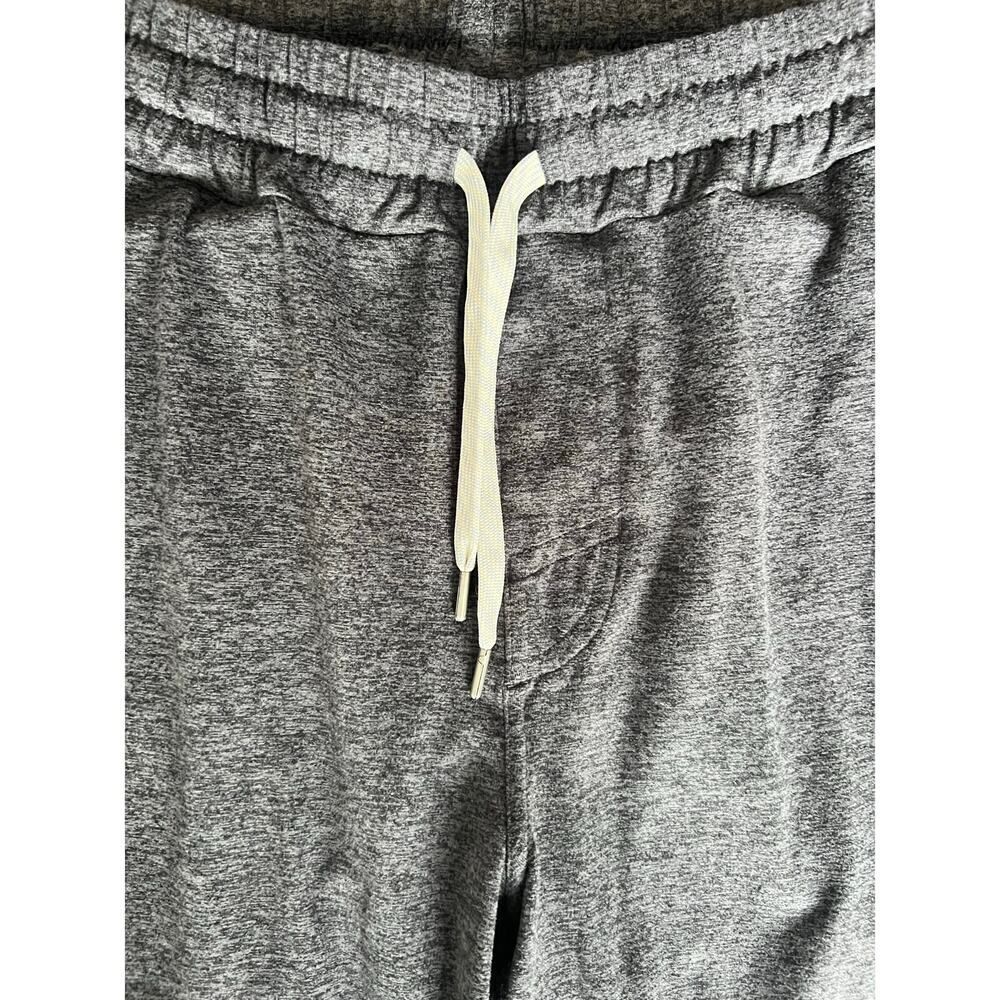 VUORI MENS DARK HEATHER GREY JOGGER PANTS - Picture 9 of 10